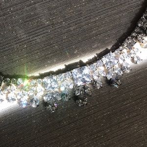 ✨Lovely Rhinestone Necklace✨